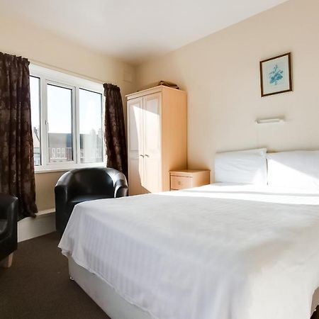 Oyo Grosvenor House Hotel Skegness Exterior photo