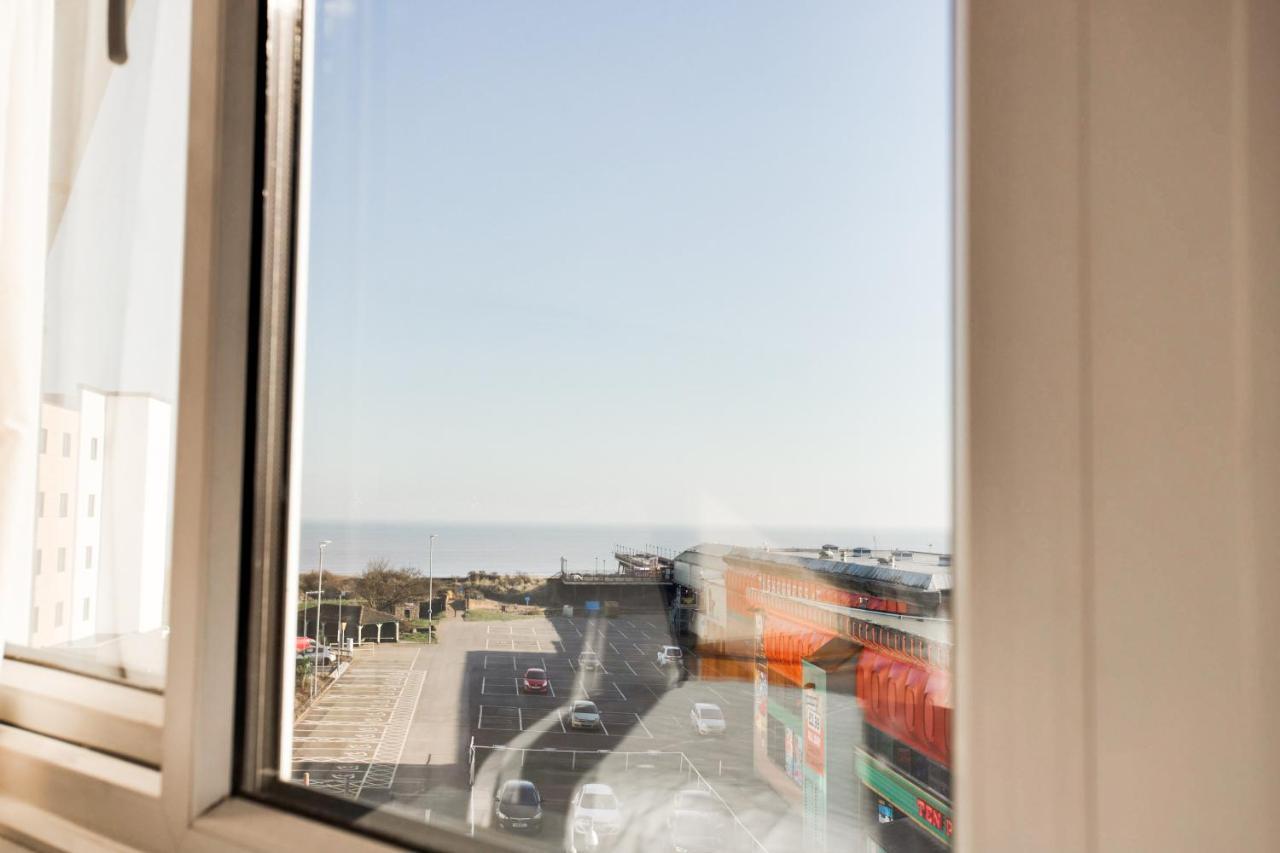 Oyo Grosvenor House Hotel Skegness Exterior photo