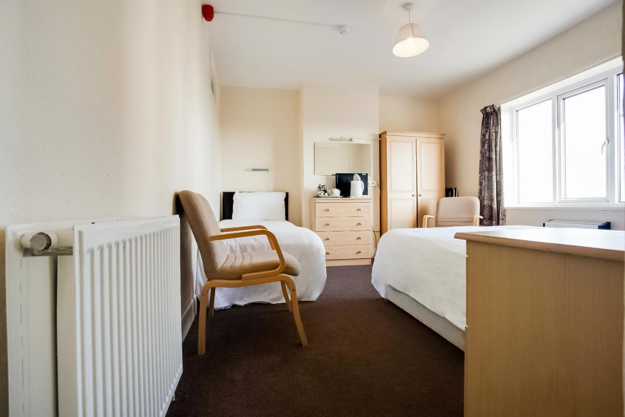 Oyo Grosvenor House Hotel Skegness Exterior photo