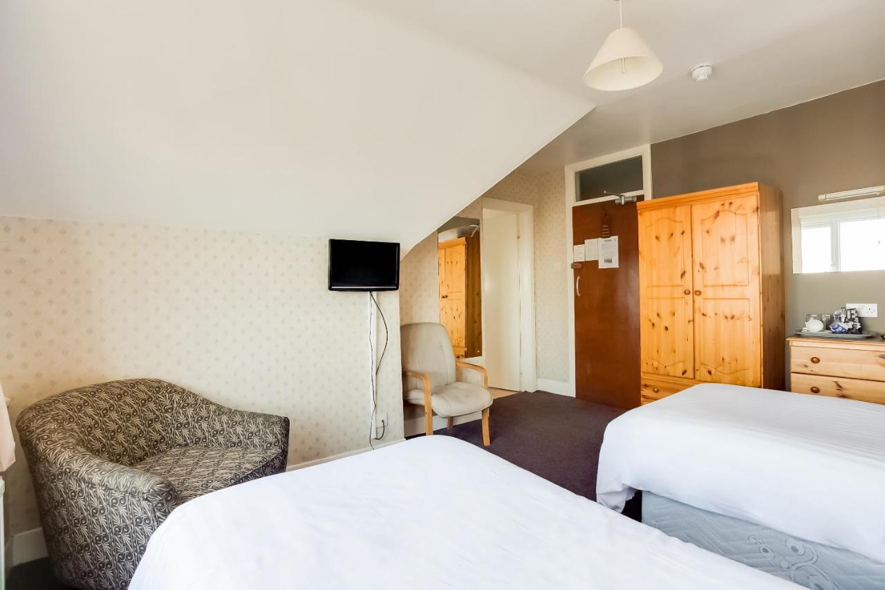 Oyo Grosvenor House Hotel Skegness Exterior photo