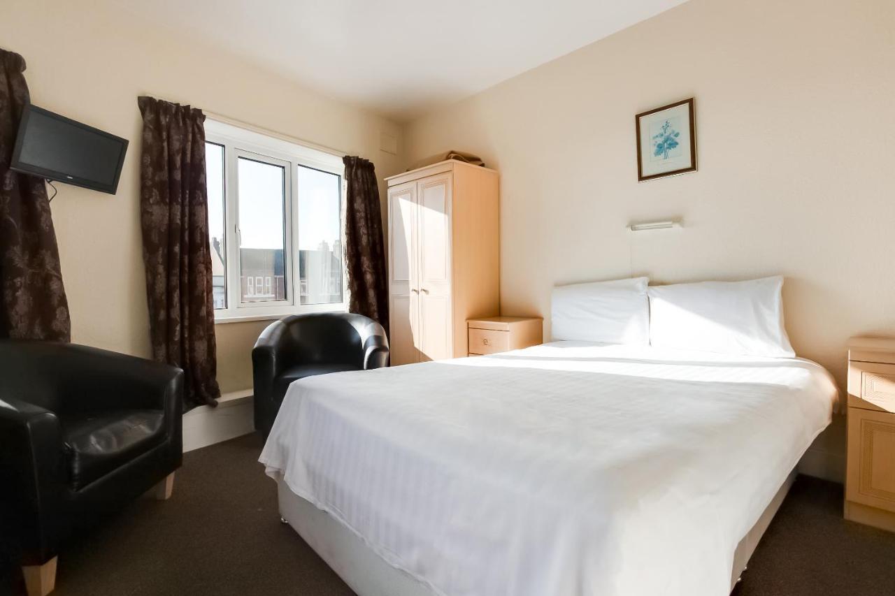 Oyo Grosvenor House Hotel Skegness Exterior photo