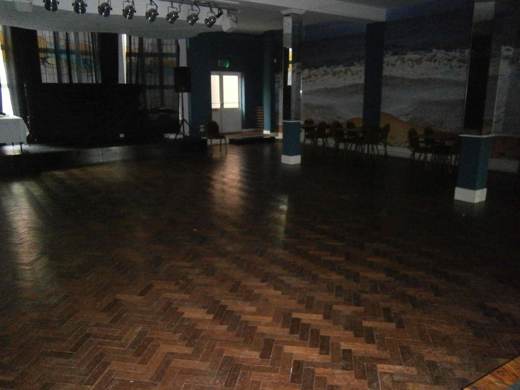 Oyo Grosvenor House Hotel Skegness Exterior photo